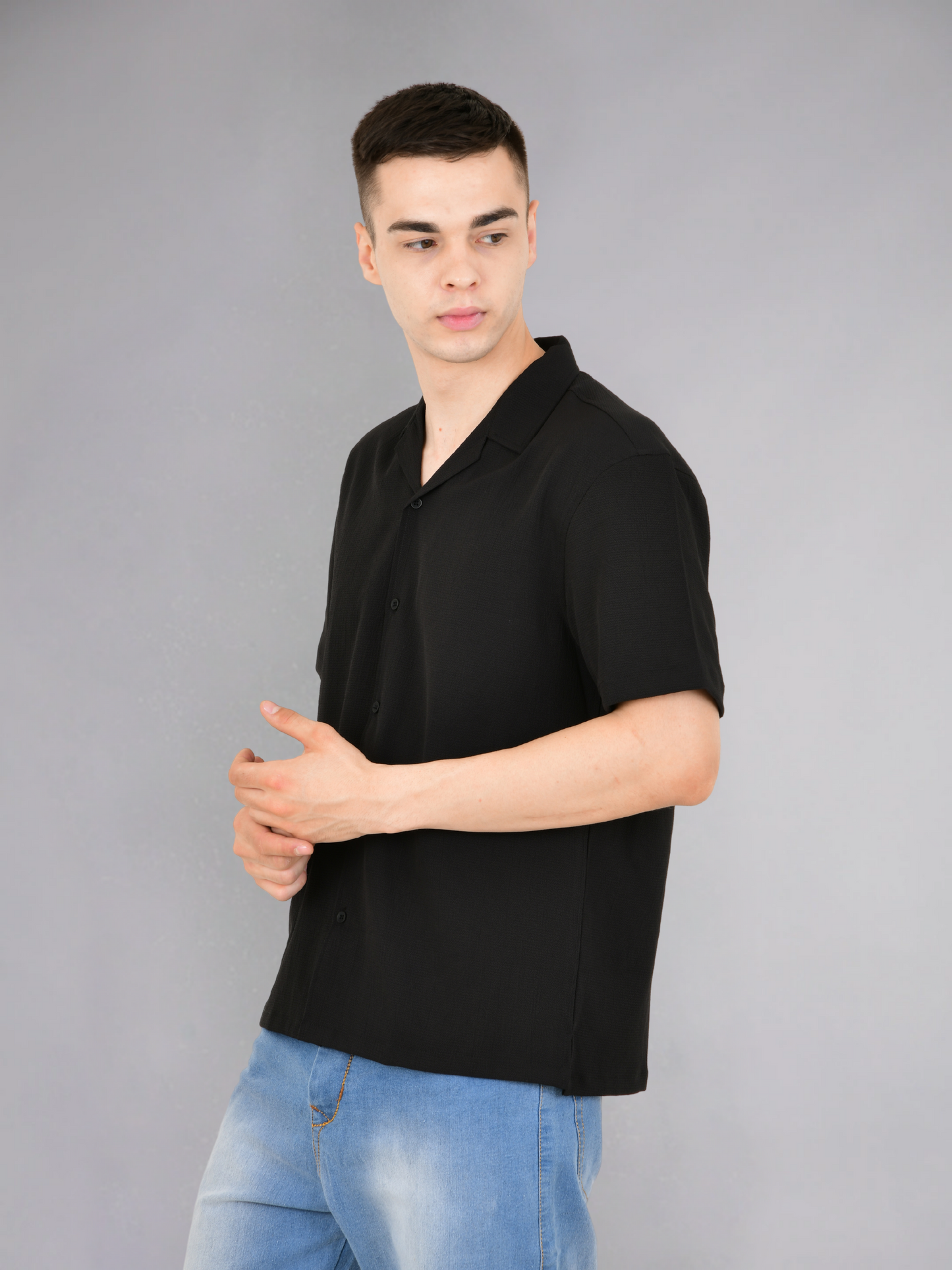 Black Popcorn Textured Half Sleeves Shirt - Collar Detail